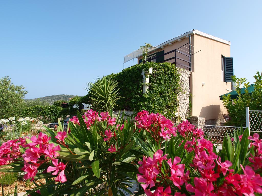 Villa Perla Rogoznica  Exterior photo